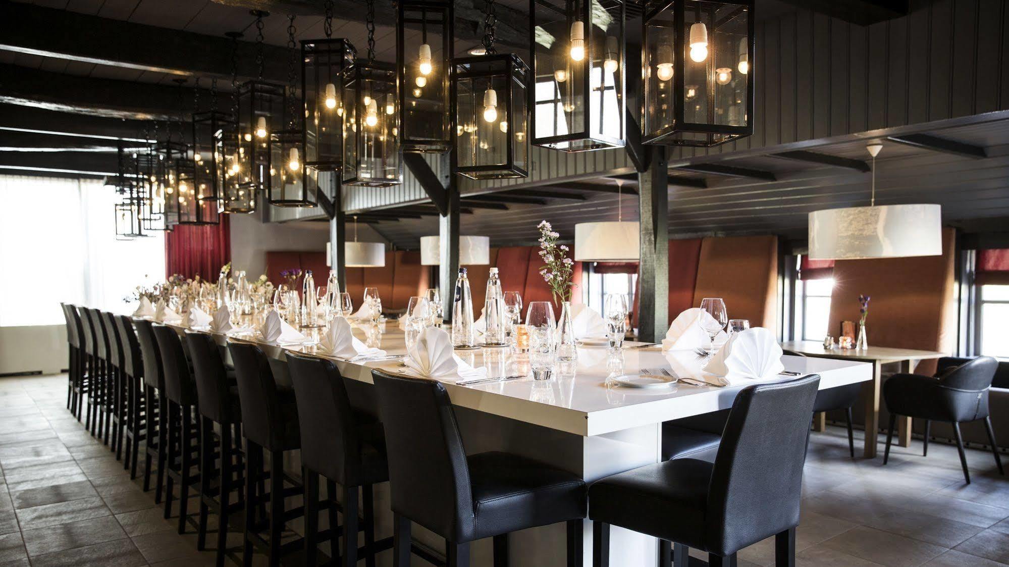 Fletcher Hotel-Restaurant De Broeierd-Enschede Bagian luar foto